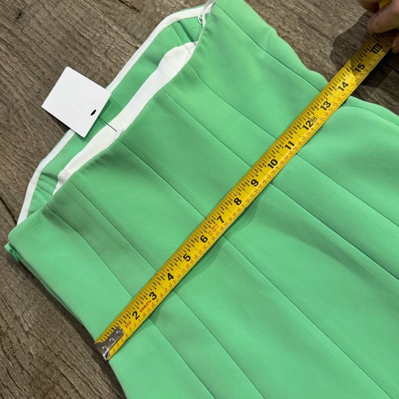 ALC Elizabeth Strapless Midi Dress in Green. - Picture 7 of 8